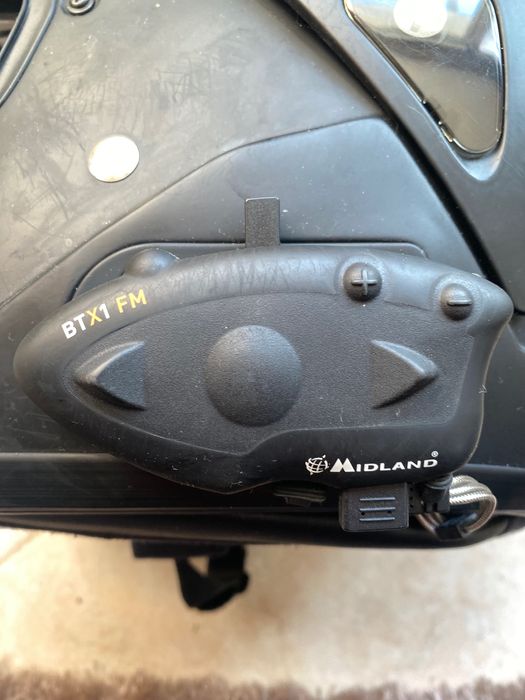 Каска HJC open face с включен блутут