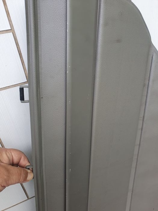 Щора за багажник на Нисан мурано 2007г