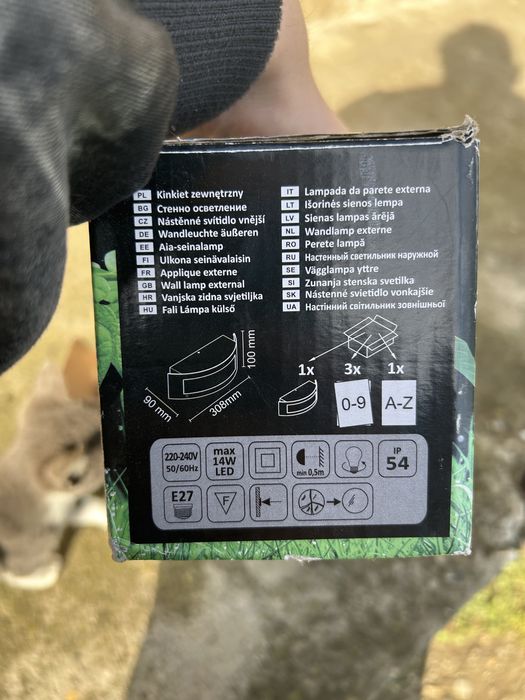 Corpuri iluminat exterior