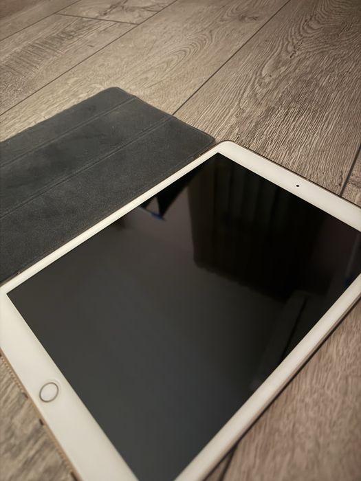 iPad 7-th generation