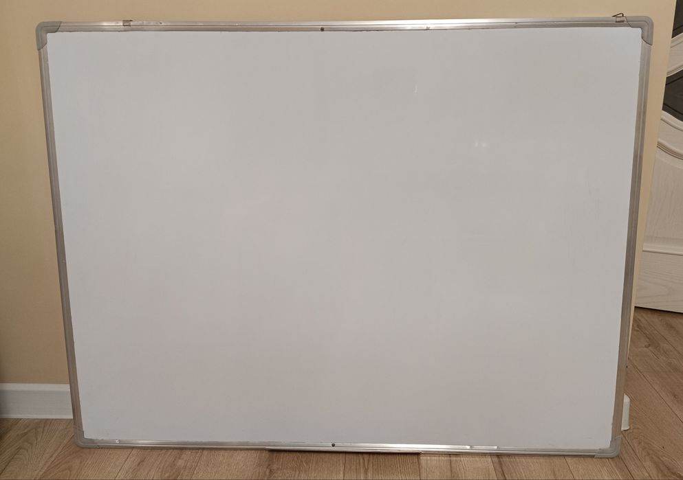 Двухсторонняя школьная доска