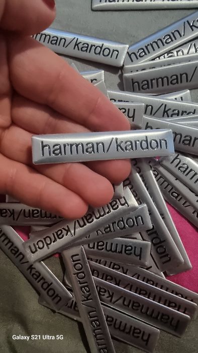 Алуминиев стикер емблема Harman kardon