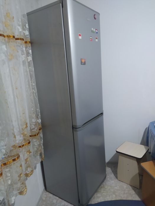 Продам холодильник бирюса высоки