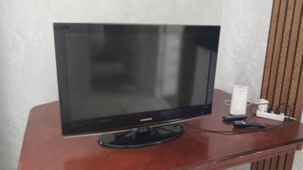 Телевизор самсунг