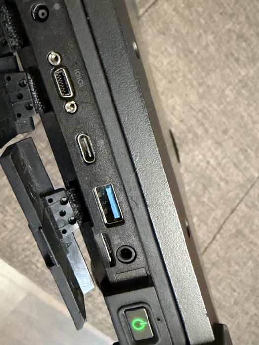 DELL Latitude Rugged  Extreme 7212 I5 sim 4G 8GB Ram