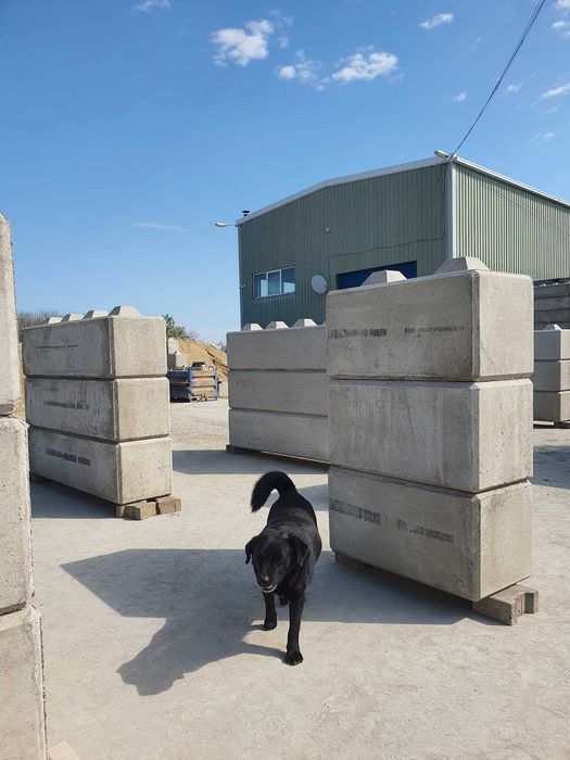 Blocuri de beton tip LEGO construcții inteligente, rapide și durabile