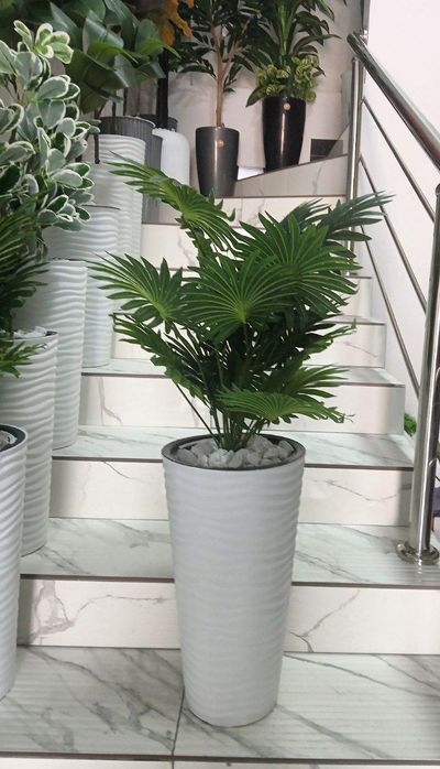 Sun'iy gullar va daraxtlar. Искусственные цветы и деревья