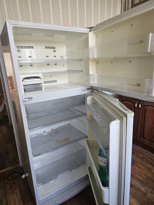 Продам холодильник б/у