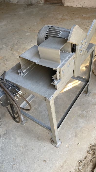 Дробилка за клони