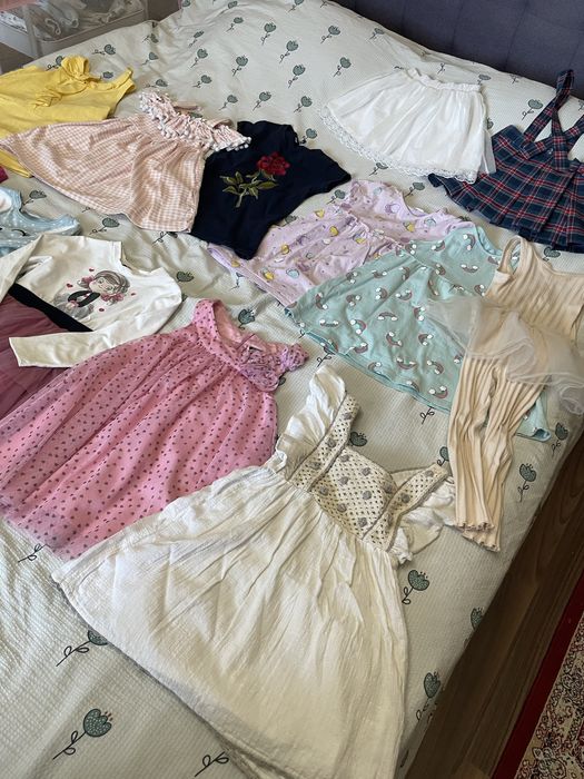 Пакет вещей для девочки 2-5 лет  , платье для садика