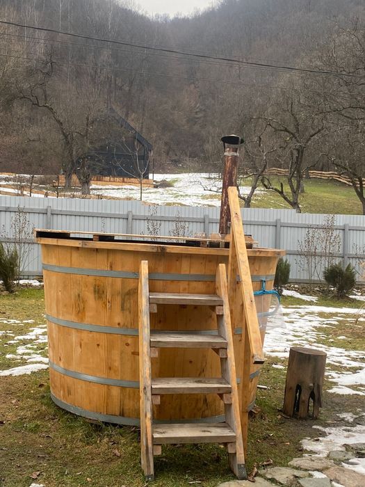 Vand cuibăr din lemn - stare foarte bună