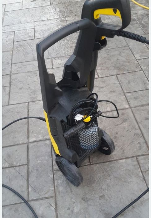 Karcher K5 aproape nou