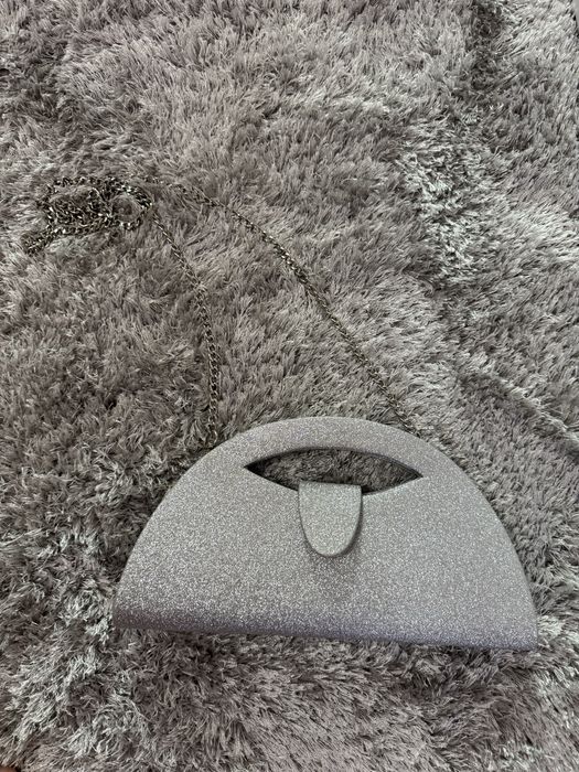 Официална чанта в сребърно