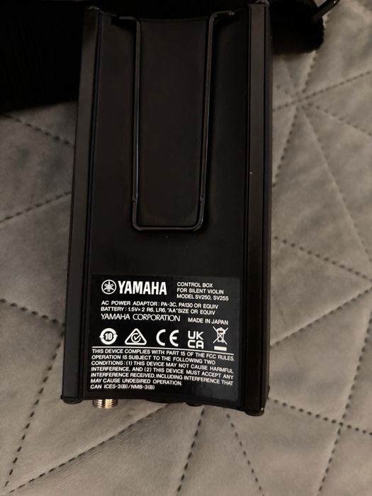 Vioara electrica Yamaha SV 250