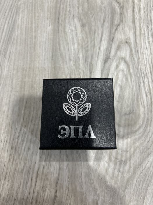 Кольцо 18.0 с брилиантом