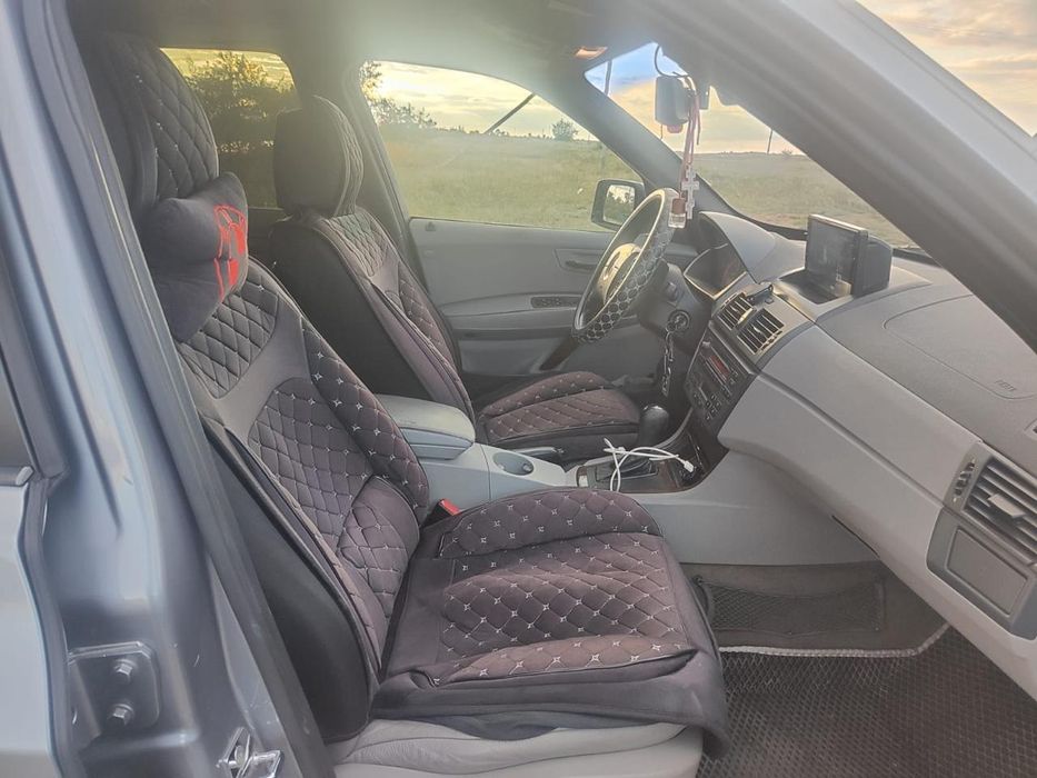 Продам в хорошем состоянии бмв.