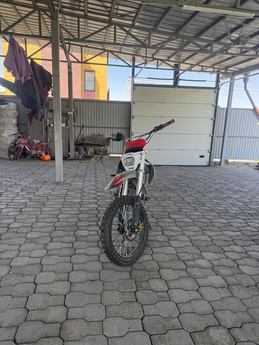 Продам питбайк ulan.x-7