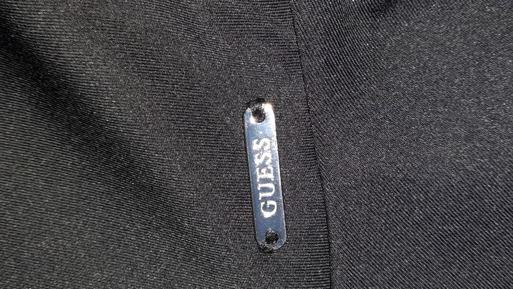 Оригинален официален потник Guess