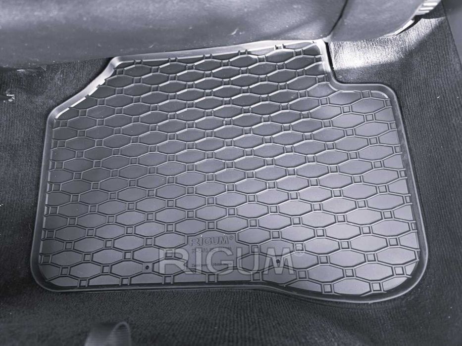 Гумени стелки или багажник VW PASSAT B6 / B7 / CC от 2005 - 2014 г.