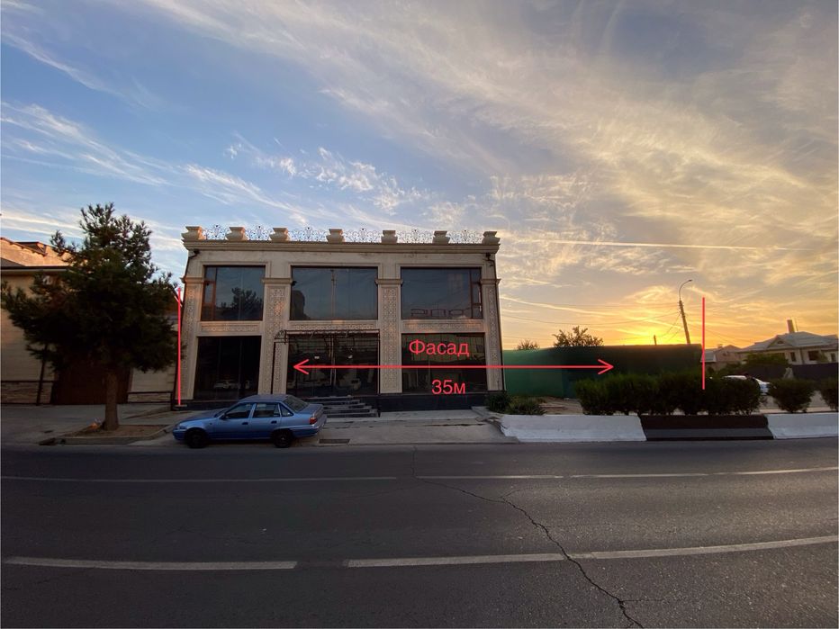 Продается здание у дороги в Мирзо-Улугбекском районе Ташкента