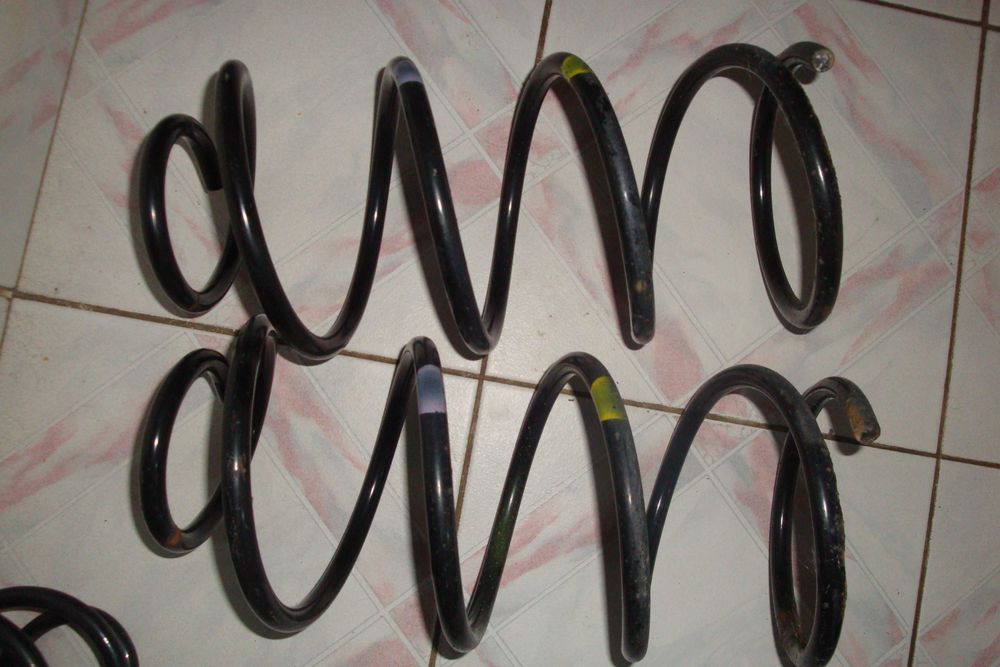 suspensie arc original arcuri mazda 3