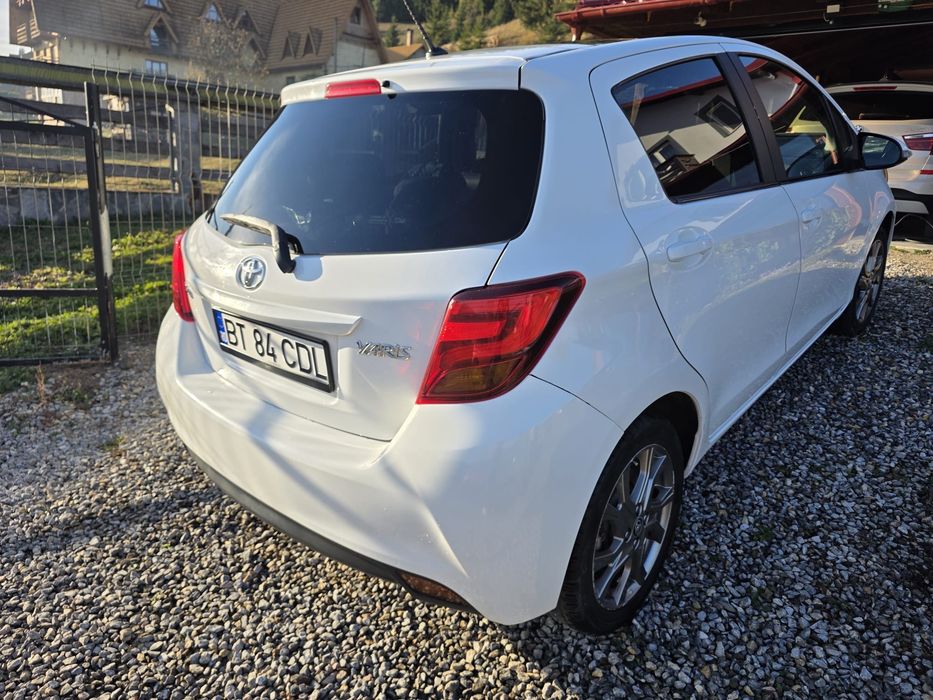 TOYOTA Yaris 2015 — imagine 4