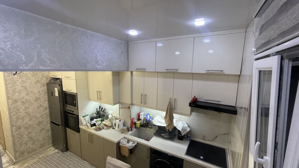 Kvartira Ibn-sino 1 da sotiladi