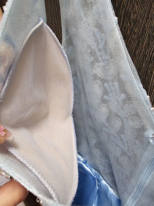 Дамска елегантна светло синя рокля за повод