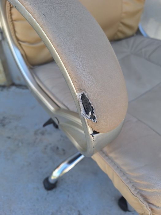 Стол президентски