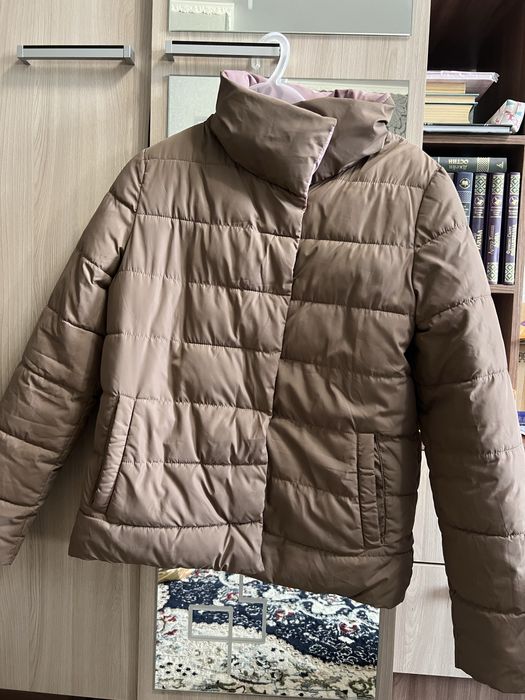 Продам женскую курту