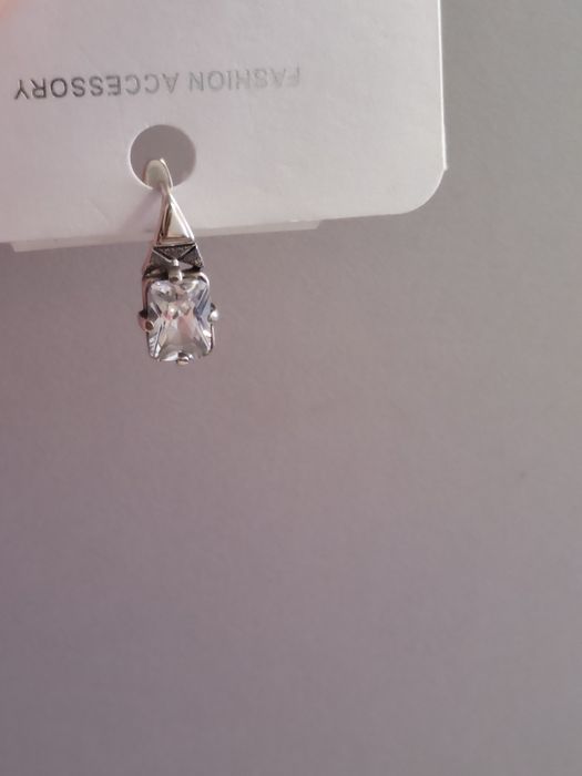 Продам серебряные серьги. 5000