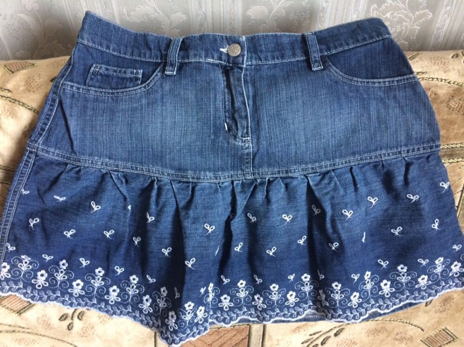 Продам юбку и блузку