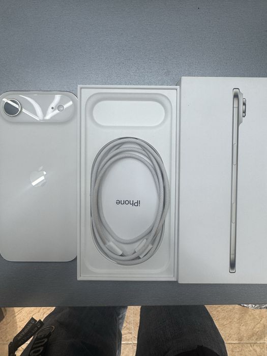 Iphone 17 Air/256GB/100% battery health