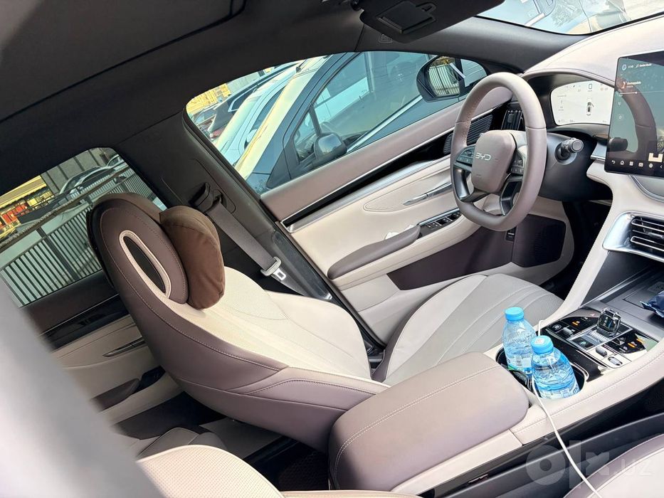 BYD Chempion 605  Smart Drayv 2025 /25 EV