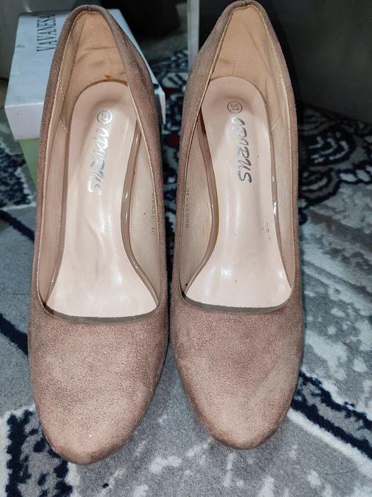 Оёк кийимлар сотилади