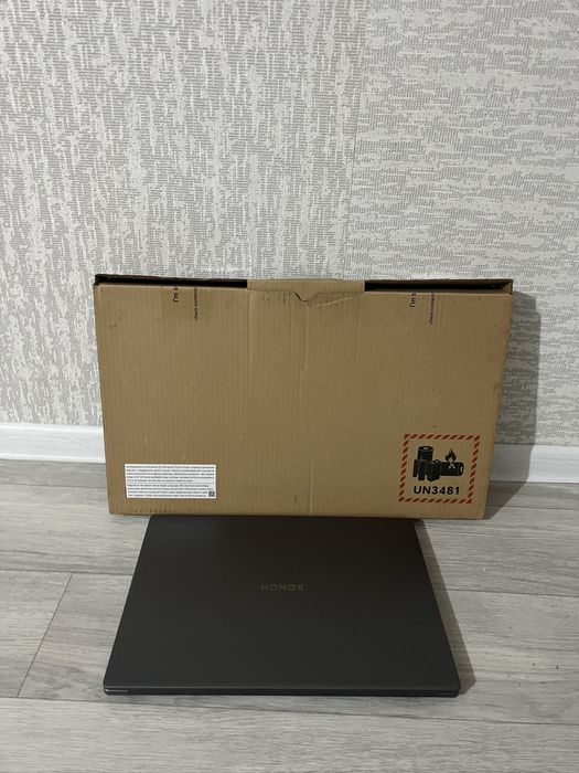 Ноутбук honor magicbook x16