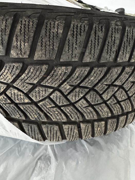 Set anvelope bmw cu senzori de presiune
