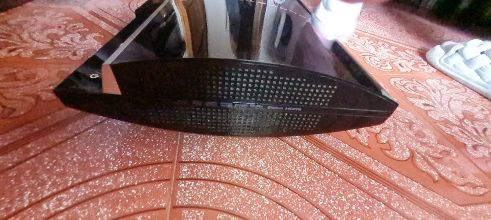 M ps3 cu defect  150 lei +2 manete