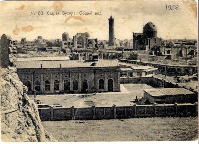 Гид по Бухаре на любом языке