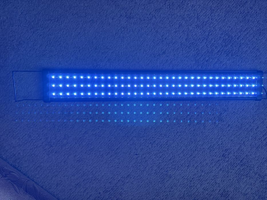 Продам для аквариума, светильник 90см