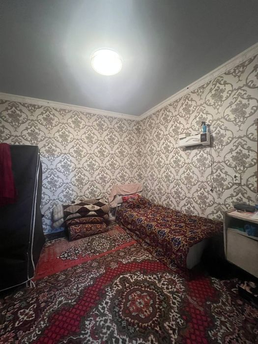 Учаска сотилади 6 сотик 4та хона топли пол килинган яхши жойда жойлаш