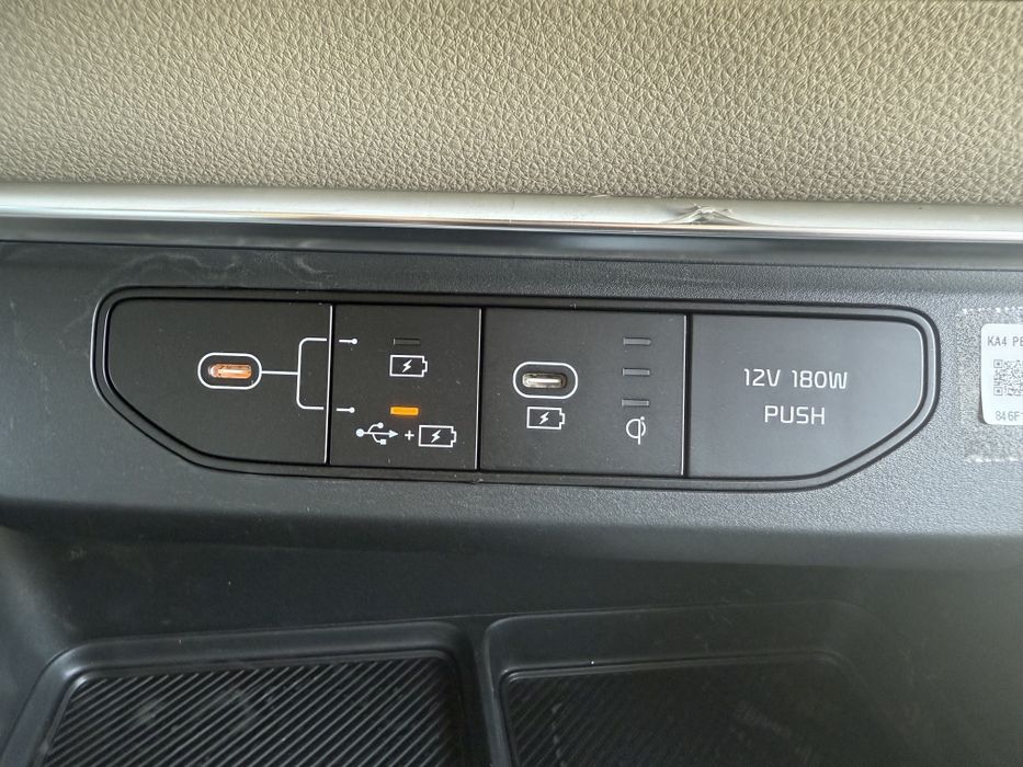 Янги яъни абсолютно новая Kia Carnival гибрид 1,6 2025 год декабрь
