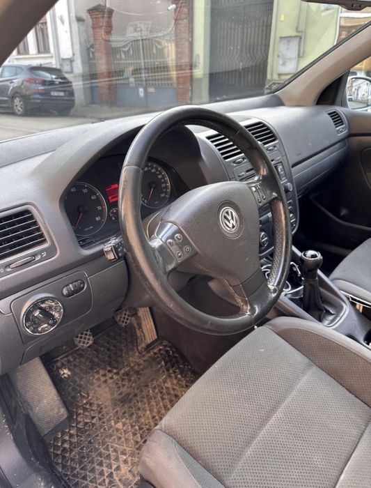 Vand Golf 5 Benzina