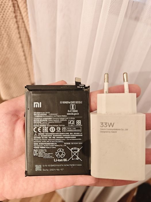 Блок зарядки, батерейка ориг redmi,