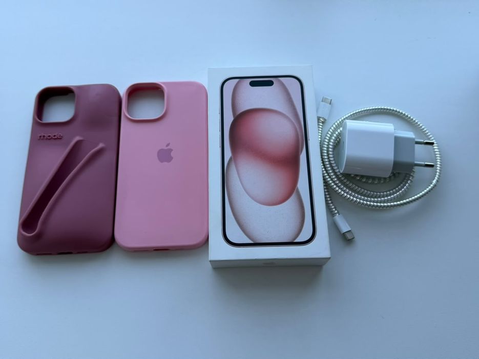 IPhone 15, телефону 2 года