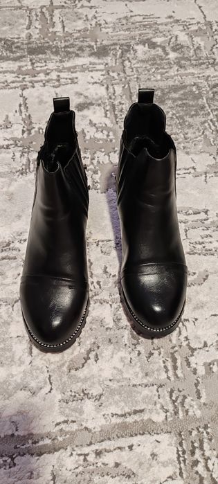 Ghete damă 38 noi de la Mei