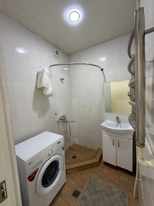 Chilonzor 2 xona 3 xona qilingan  1 etaj 61'800$