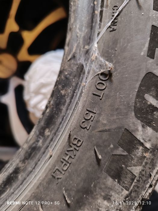 Продават се гуми Sailun Ice blazer 215/55/17