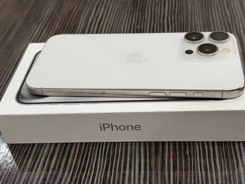 продам iphone 15 про макс