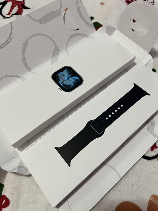 Apple Watch 11 GPS, Carcasa Space Grey Aluminium 42mm